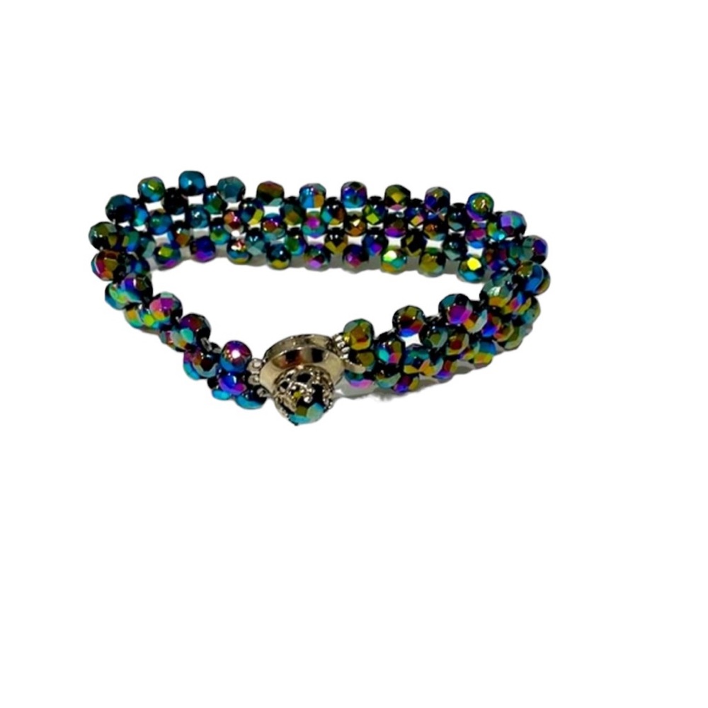Vintage iridescent cuff bracelet with clasp